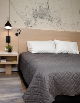 BEDSPREAD *  GREY * DOUBLE/QUEEN -  88" X 92"