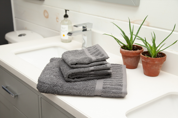 **NEW**Grey Piano Border Towels